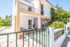 Exterior - #047 Almond Tree by Home Holidays (Albufeira)