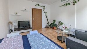 Apartemen | 3 kamar tidur, Wi-Fi gratis, dan seprai linen