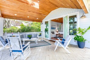 Terrace/patio - Waterfront Stuart Oasis w/ Hot Tub & Dock! (Stuart)