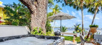Waterfront Stuart Oasis w/ Hot Tub & Dock!