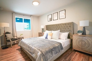 5 Schlafzimmer, Bügeleisen/Bügelbrett, Reisekinderbett, WLAN