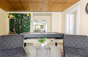 Spielezimmer