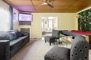 Spielezimmer