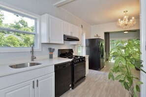 Fridge, microwave, oven, stovetop - Entire 1 Bedroom Apartment in Lovely Family Vacation Lake House. Pets welcome! (Greenwood Lake)