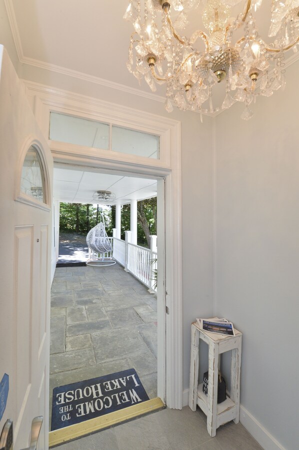 Unclassified image, 1 of 38, button - Entire 1 Bedroom Apartment in Lovely Family Vacation Lake House. Pets welcome! (Greenwood Lake)