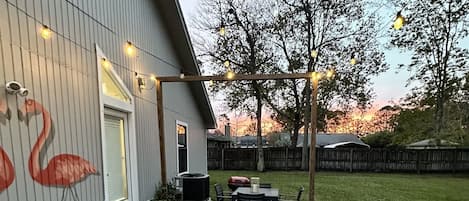 Outdoor dining