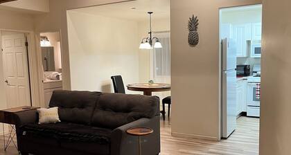 PRIVATE OCEAN BREEZE COZY APARTMENT w FIEPLACE
Comfy King bd/1Ba & BEACHES!