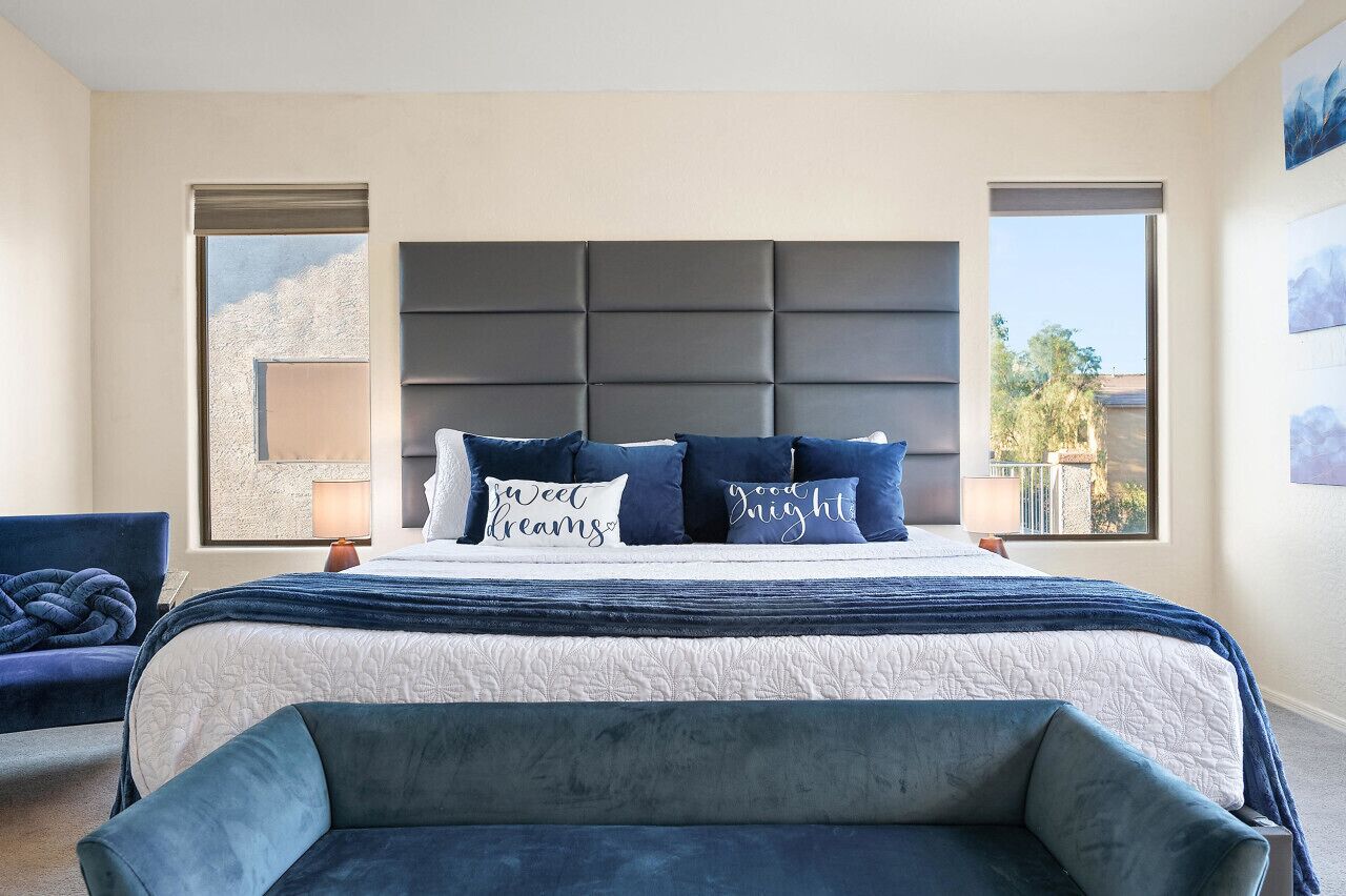 4 camere, una scrivania, ferro/asse da stiro, culla da viaggio