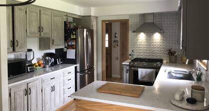 RENTAL - 4.7 miles away, newly remodeled ranch home