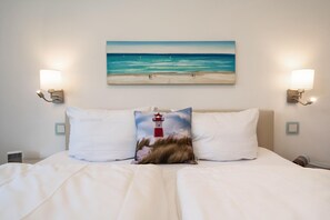 Unclassified image, 3 of 20, button