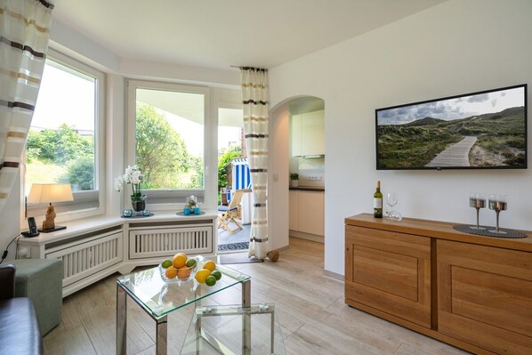 TV, DVD player, stereo