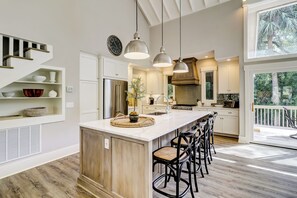 House, Multiple Beds, Kitchen, Pool View (7 Seaside Sparrow) | Private kitchen - 7 Seaside Sparrow at The Sea Pines Resort (Hilton Head Island)