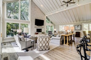 House, Multiple Beds, Kitchen, Pool View (7 Seaside Sparrow) | Living area | TV - 7 Seaside Sparrow at The Sea Pines Resort (Hilton Head Island)