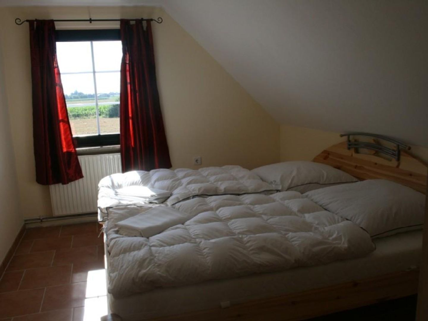 2 slaapkamers, een strijkplank/strijkijzer, wifi