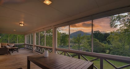 Historic Countryside Escape - Relax, Hike, & Fish! Near Lexington