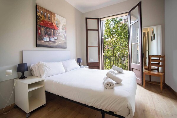 3 Schlafzimmer, Bügeleisen/Bügelbrett, Internetzugang, Bettwäsche