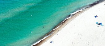 Dunes Escape - Minutes from Indiana Dunes National Park