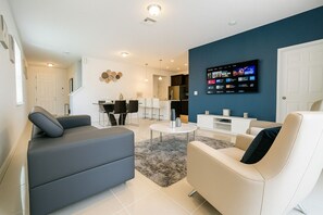 Smart TV, table tennis