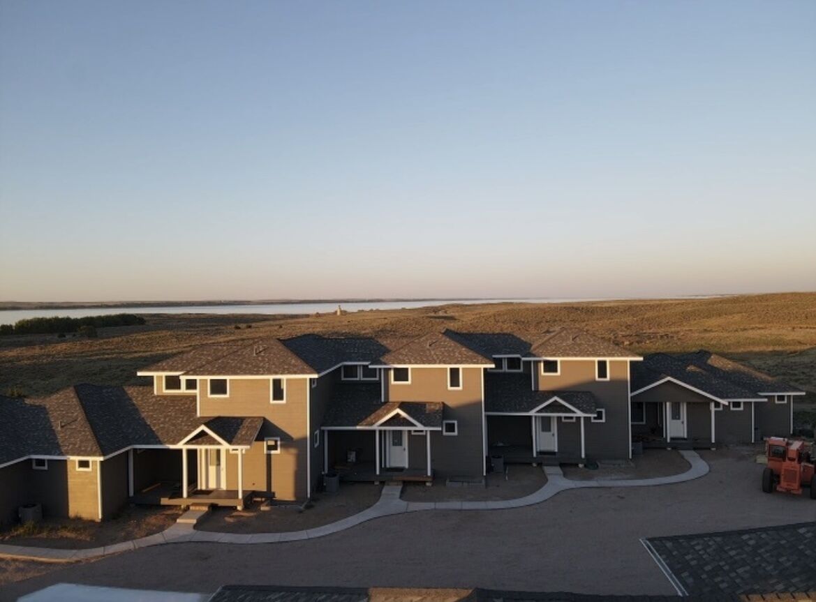 Beautiful townhome in gated community at Lake McConaughy!