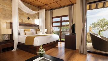 7 Bedroom Ocean View Pool Villa | 7 bedrooms, minibar, in-room safe, individually decorated