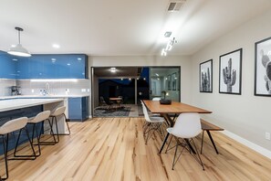 Dining - Beautiful Three Bedroom in the Center of Phoenix (Phoenix)