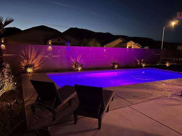 Piscine extérieure, piscine chauffée