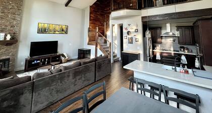 Secluded Mountain Home in the Pines