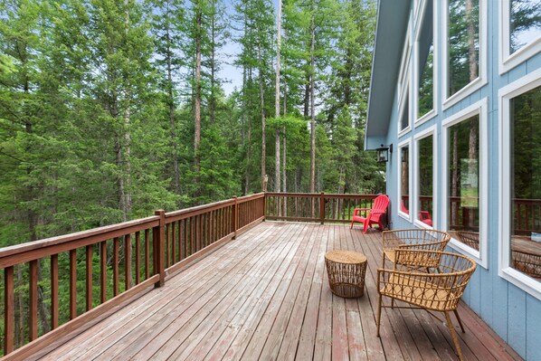 Terrace/patio - *Mountain View* Entire Upstairs CHALET, Kalispell, MT (Kalispell)