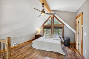 2 chambres, bureau, lit de bébé portatif, accès au Wi-Fi (inclus)