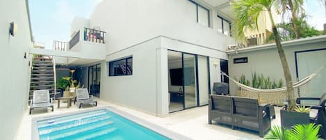Piscine extérieure