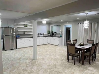 Dudley's Southern Charm