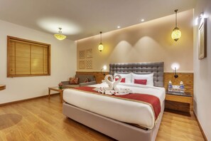 Hypo-allergenic bedding, minibar, in-room safe, desk - Golden Tulip New Delhi - Hari Nagar (New Delhi)