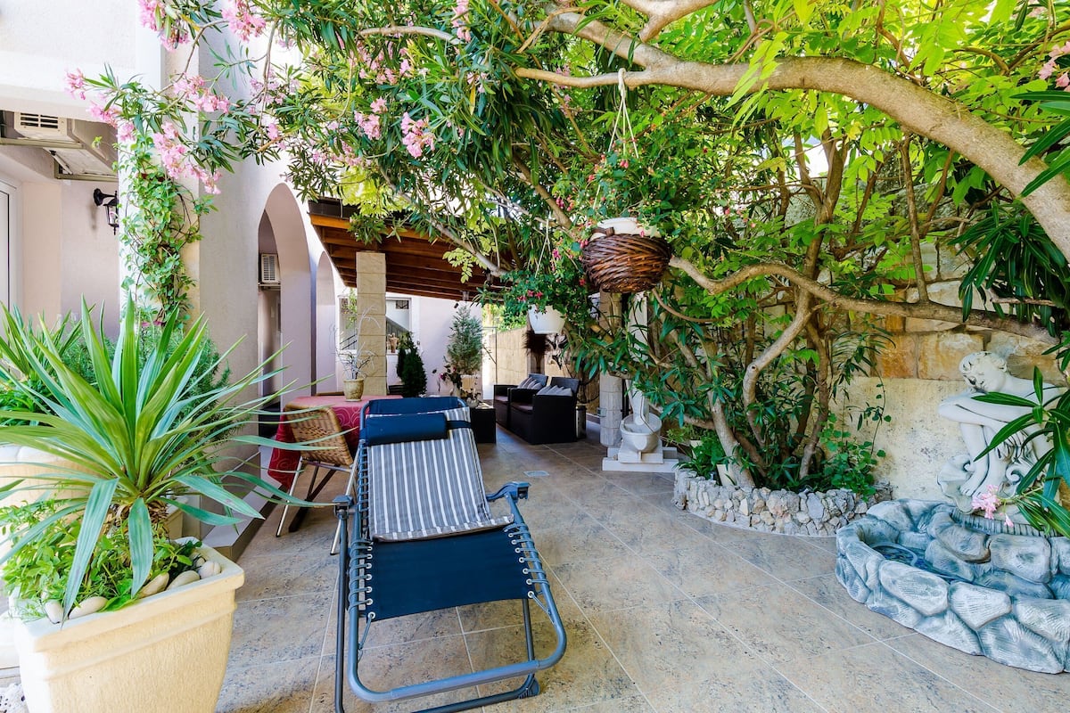 Studio (Duplex studio with Balcony and shared) | Exterior