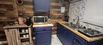 Cabin Apt 20min to Gatlinburg across from Ntl Park GameRoom+FirePit+Pet Friendly