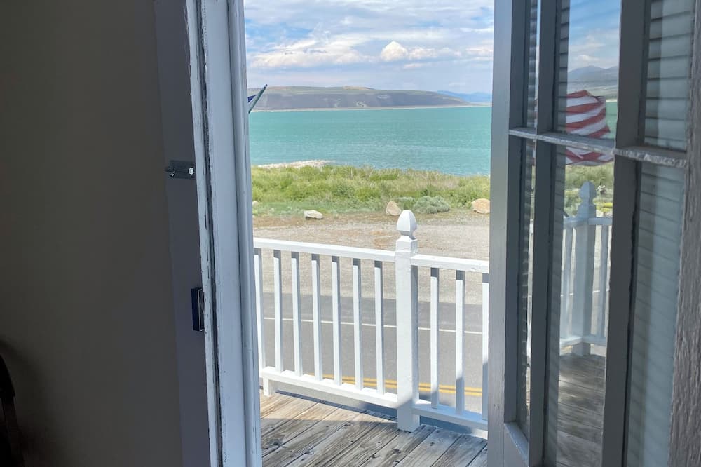 Tioga Lodge At Mono Lake