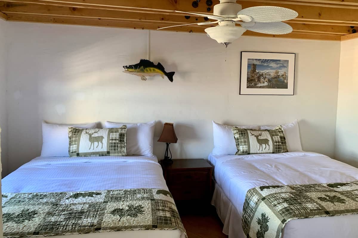 Donzen dekbedden, een minibar, gratis wifi, beddengoed