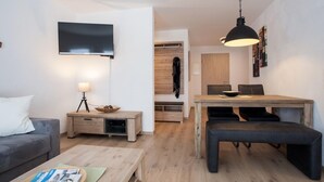 Unclassified image, 2 of 25, button - Apartment - Buchenweg 13-w Kappenblick Winterberg (Winterberg)