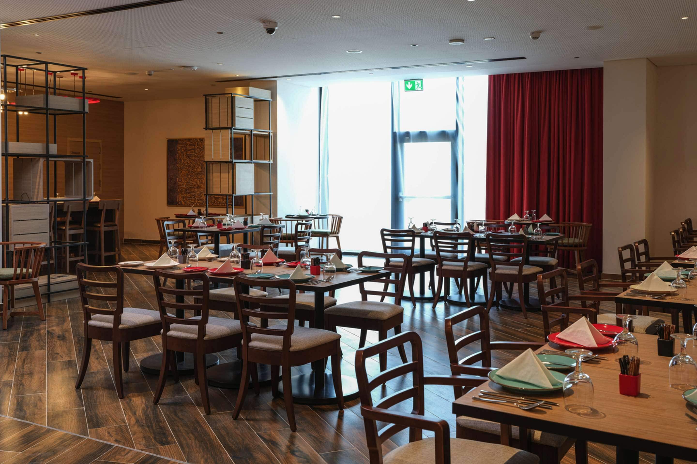 Photo - IntercityHotel Muscat