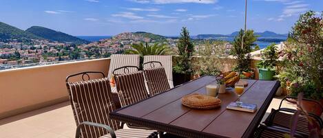 Apartment (Two Bedroom Apartment with Terrace an) | Terrace/patio