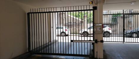 Enceinte de lâhĂ©bergement