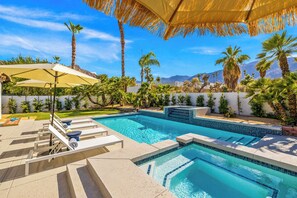 Unclassified image, 5 of 47, button