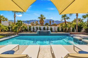 Unclassified image, 3 of 47, button