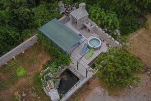 Apartamento (Four Bedroom Apartment with Terrace) | Fachada