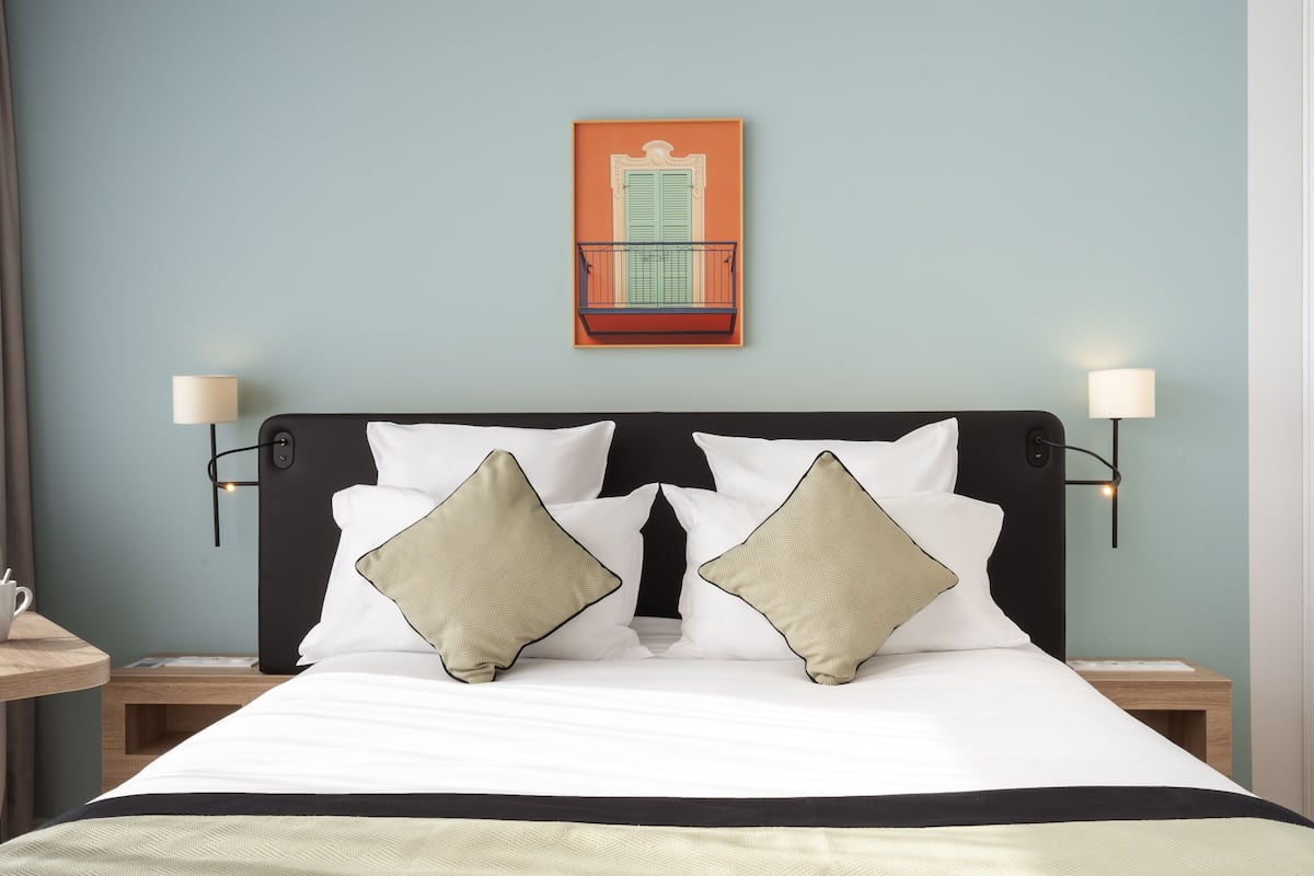 studio, 1 double bed | free wifi, bed sheets, wheelchair access