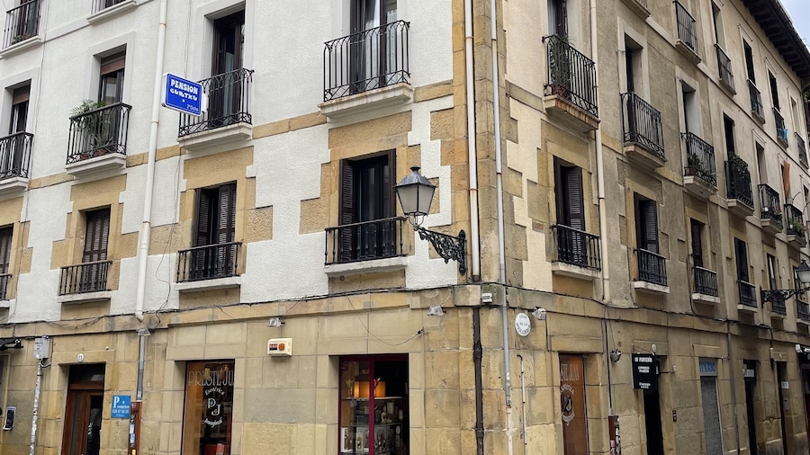 Pensión Gurtxu by Sun Sebastián