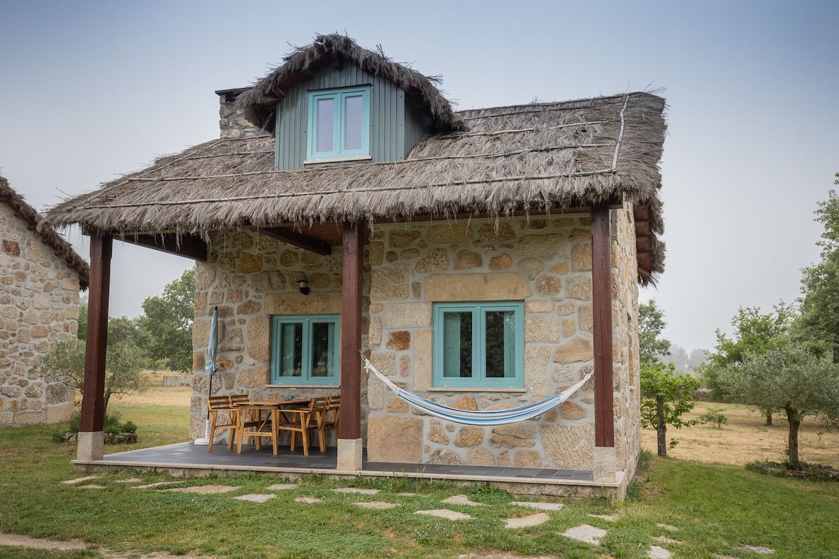 Ribeira House | 1 bedroom, individually decorated, laptop workspace, free WiFi