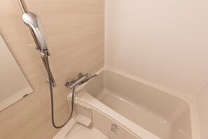 Standaard tweepersoonskamer | Badkamer