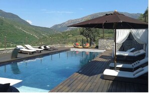 Outdoor pool, a heated pool