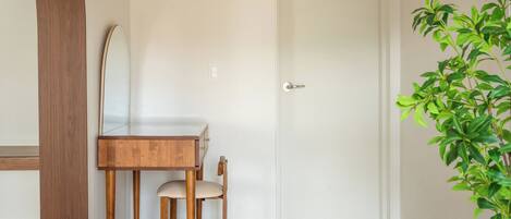 Basic Room, 2 Bedrooms (ROOM-1)