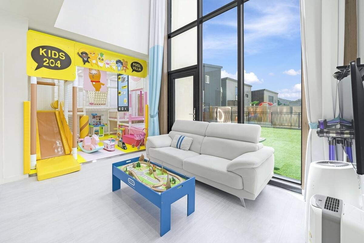 Basic Room, 2 Bedrooms (101dong(dokchae,poolvilla)) | 2 bedrooms, free WiFi